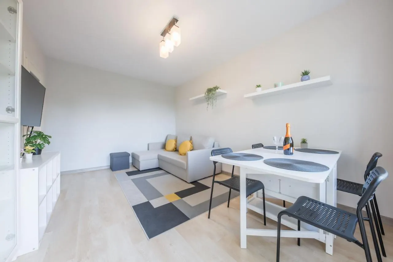 Blue By The Sea Apartment Przymorze Gdansk
